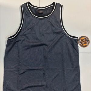 NBN GEAR / Men Tank Top / vary in size.